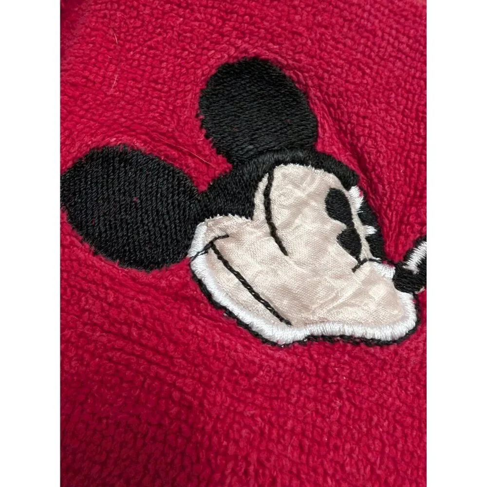 Mickey and co Christmas Mickey‎ Holiday towel & washcloth embroidered fringe